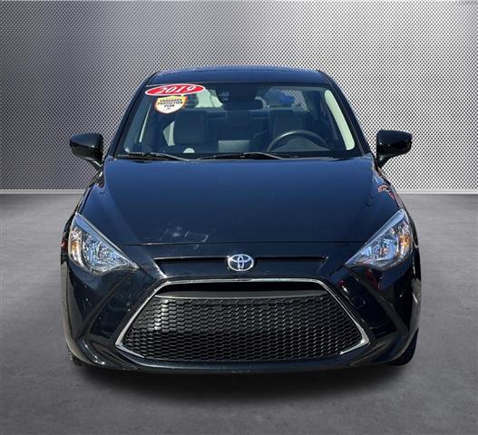 $16457 : 2019 Yaris L image 2