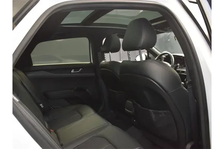 $18758 : Kia K5 2022 GT-Line 4dr Seda image 4