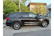 $33764 : Ford Explorer 2024 AWD XLT 4 thumbnail