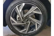 $20700 : Hyundai ELANTRA 2025 SEL Spo thumbnail