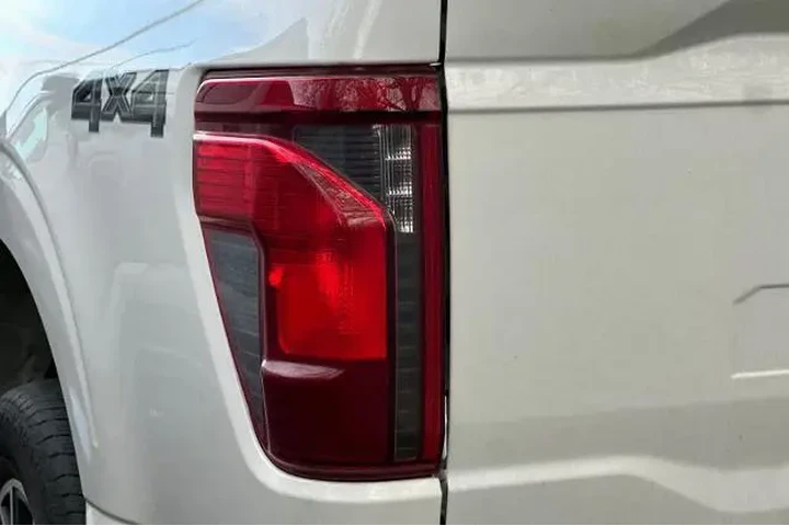 $39995 : Ford F-150 2024 4x4 STX 4dr image 10