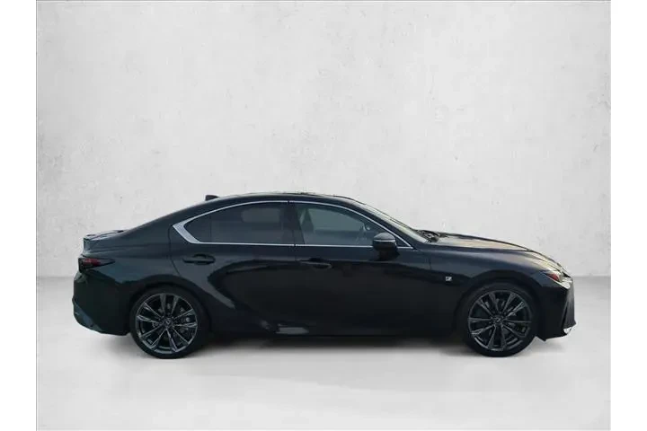 $38495 : Lexus IS 350 2022 F SPORT 4d image 4