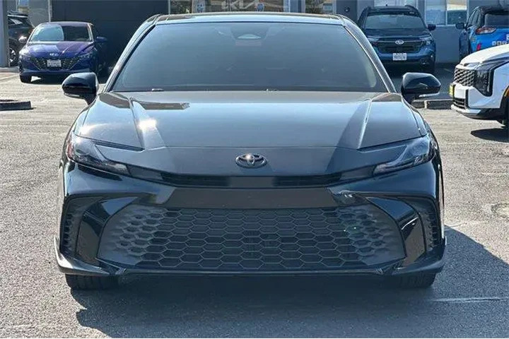 $28714 : Toyota Camry 2025 SE 4dr Sed image 6