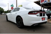 $12795 : 2015 Charger 4dr Sdn SXT RWD thumbnail