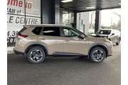 $20750 : Nissan Rogue 2024 AWD SV 4dr thumbnail