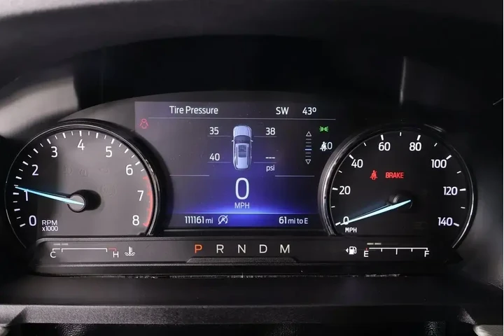 $17222 : Ford Explorer 2020 XLT 4dr S image 4