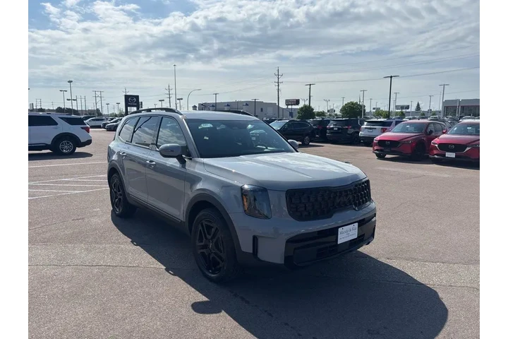 $39999 : 2024 Telluride EX X-Line image 3
