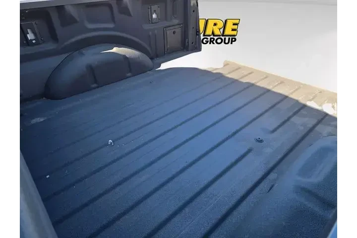 $39988 : Ford F-150 2024 4x4 XLT 4dr image 6