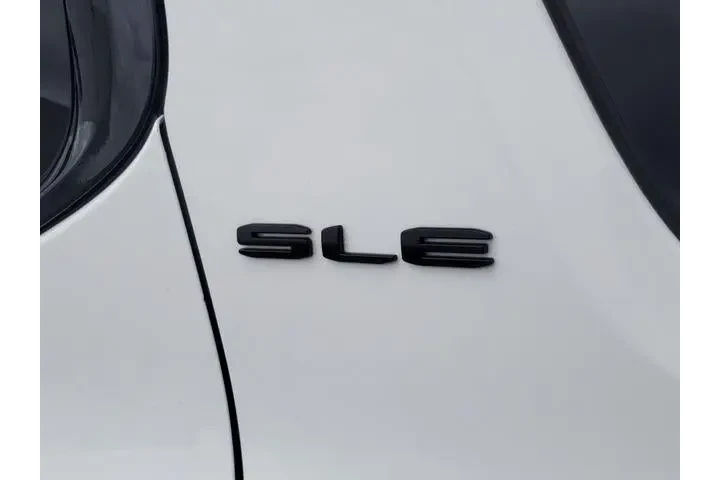 $24988 : GMC Acadia 2022 SLE 4dr SUV image 5