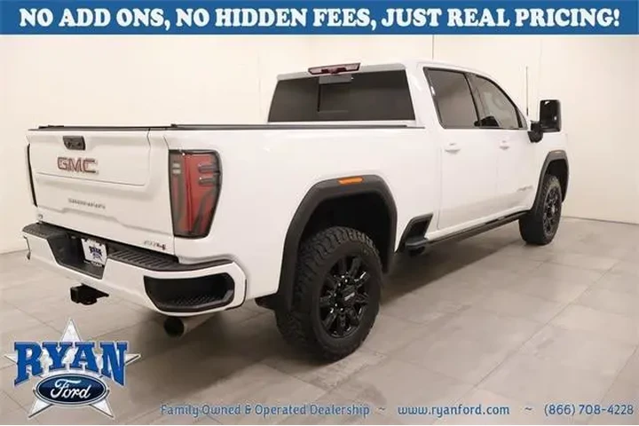GMC Sierra 2500HD 2024 4x4 A image 6