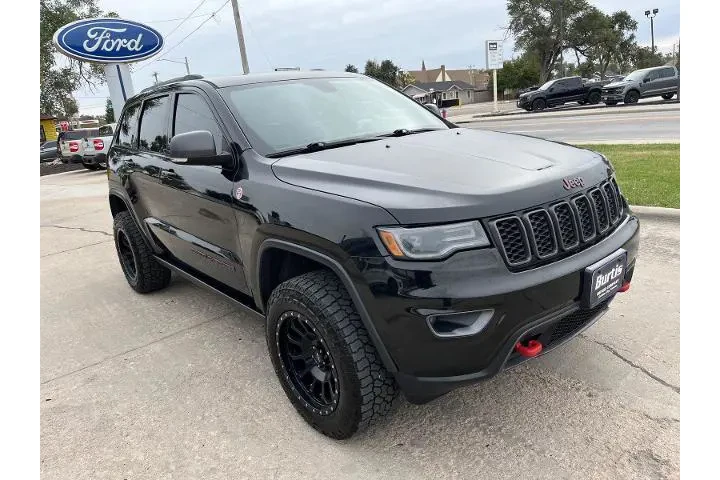 $16000 : Jeep Grand Cherokee 2018 4x4 image 4