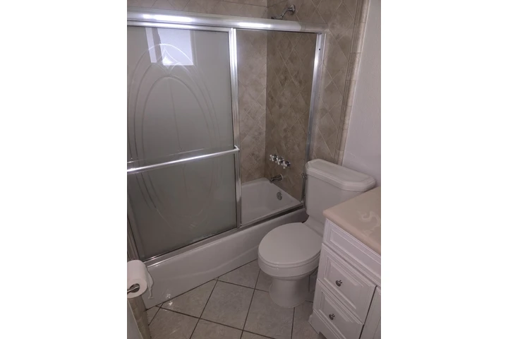 $3200 : Se Renta Casa image 8