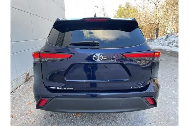 $30990 : Toyota Highlander 2022 AWD X image 8