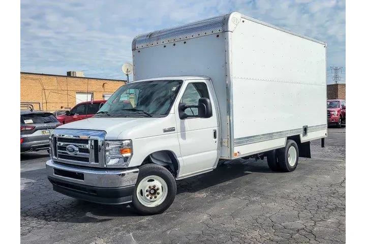$39997 : Ford E-Series 2023 E-350 SD image 1