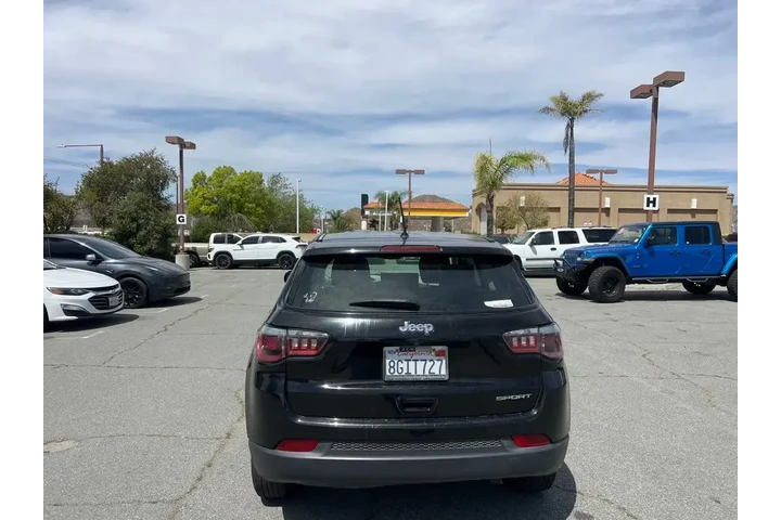 $11916 : Jeep Compass 2018 Sport 4dr image 7