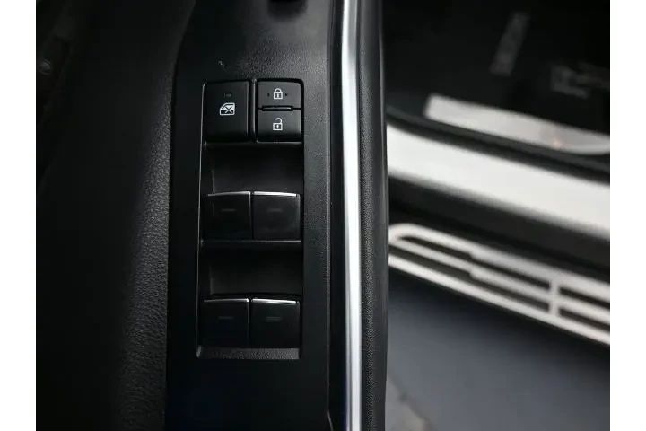 $32995 : Toyota Highlander 2021 AWD P image 6