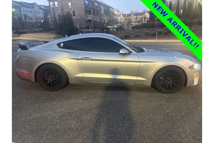 $18539 : Ford Mustang 2019 EcoBoost 2 image 2