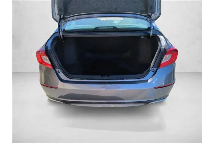 $19299 : Honda Accord 2019 LX 4dr Sed image 4