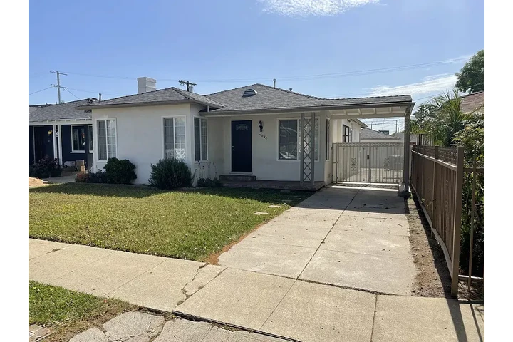 $700 : Beautiful Home...Los Angeles image 1