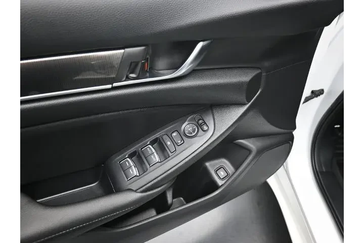 $23000 : Honda Accord 2022 Sport 4dr image 10