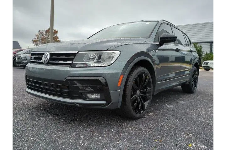 $10688 : Volkswagen Tiguan 2021 SE 4d image 8