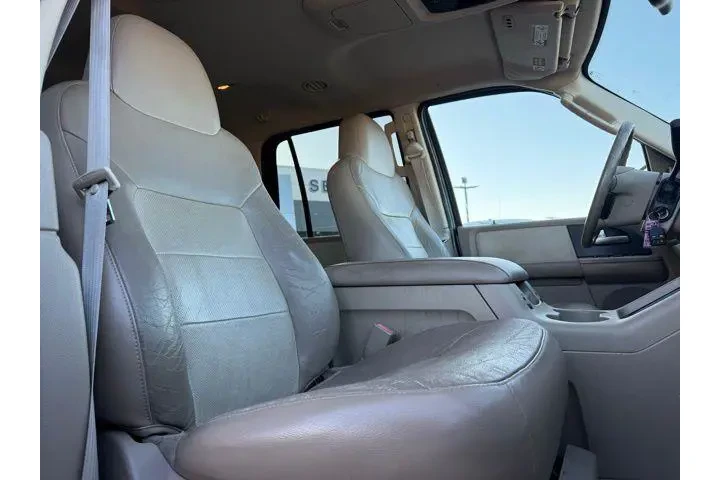 $9905 : Ford Expedition 2004 Eddie B image 9