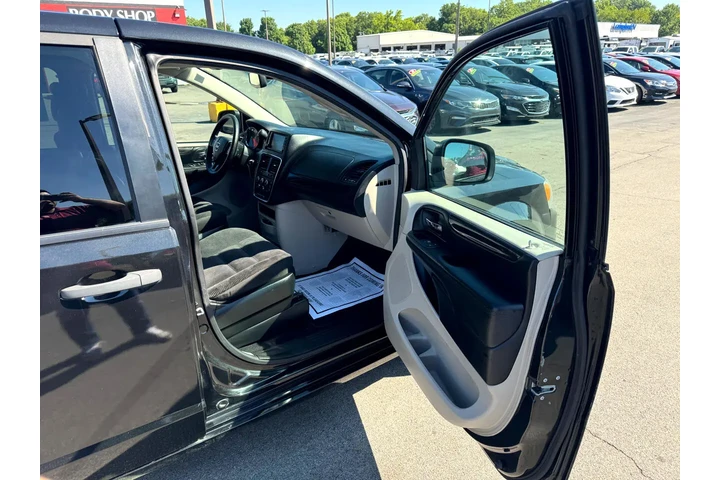 $10980 : 2019 Grand Caravan SE Wagon image 8