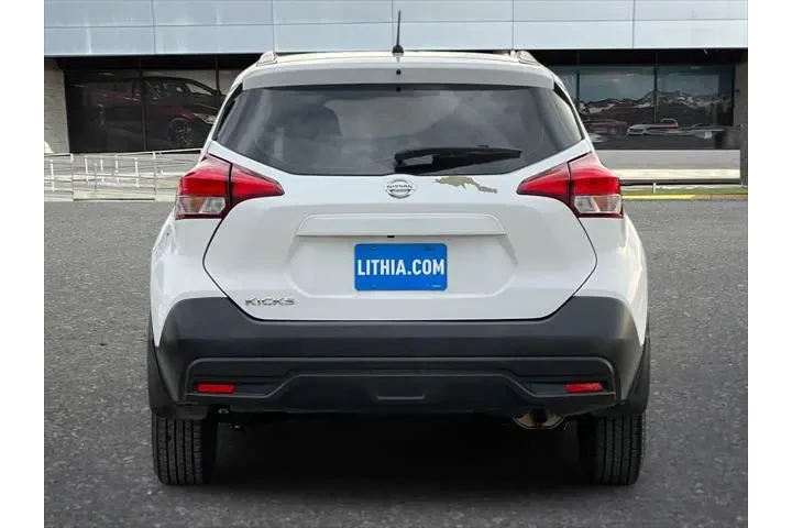 $9999 : Nissan Kicks 2018 S 4dr Cros image 8