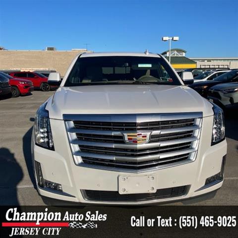 Used 2018 Escalade 4WD 4dr Pl image 2