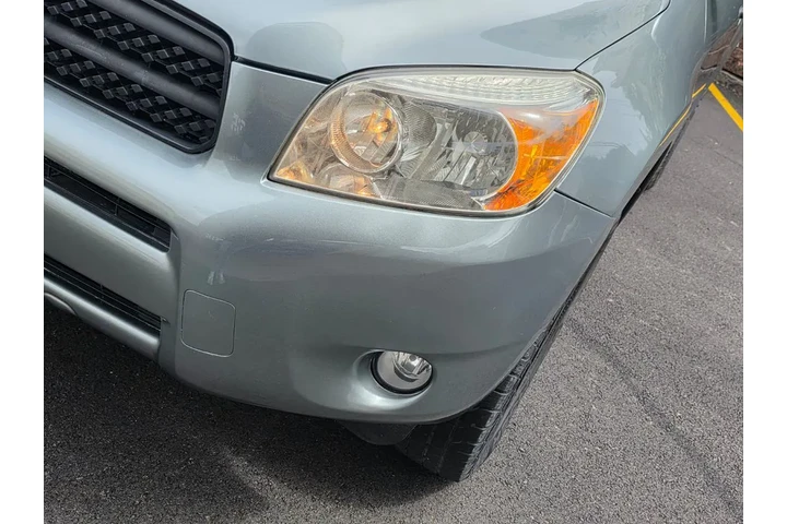 $7495 : 2008 RAV4 image 9