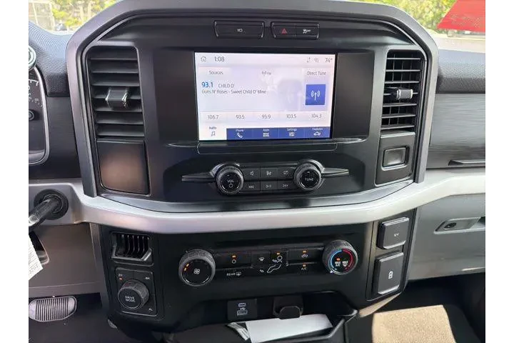 $35368 : Ford F-150 2023 4x4 Platinum image 10