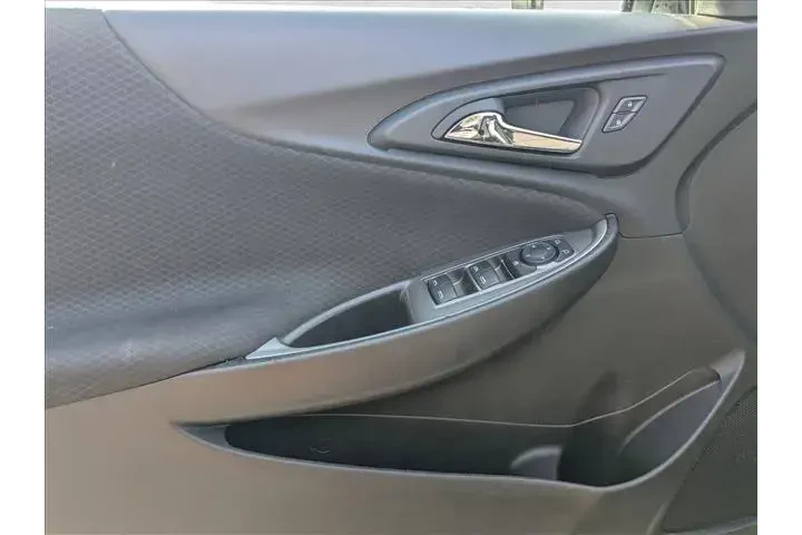 $20487 : Chevrolet Malibu 2024 LT 4dr image 9