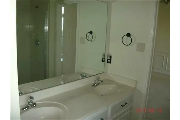 $550 : alief sw houston image 5