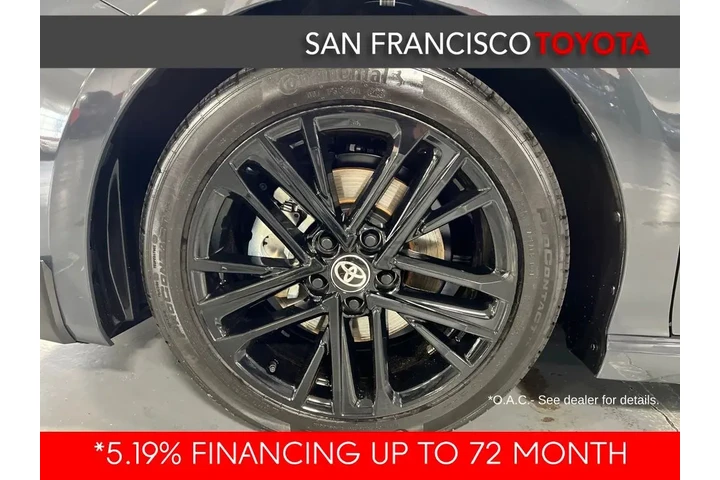 $31990 : Gold Certified 2026 Camry SE image 9