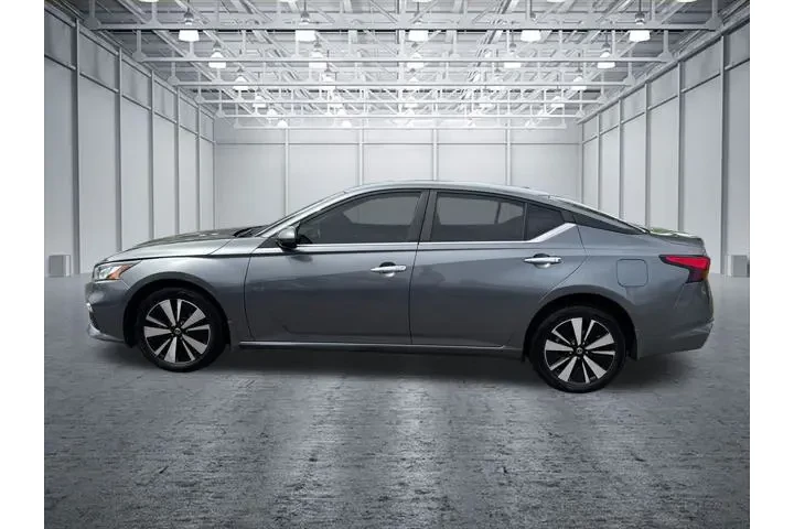 $17901 : Nissan Altima 2021 AWD 2.5 S image 4