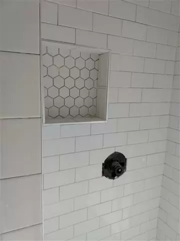 EXPERTO EN TILE SHOWERS image 1