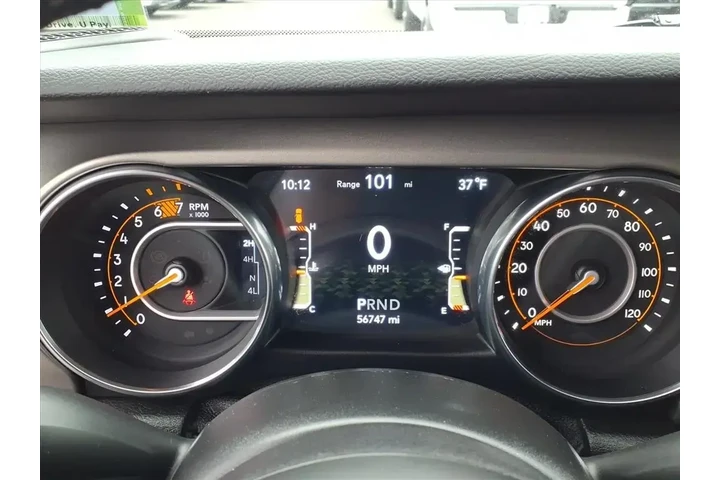 $27900 : Jeep Wrangler Unlimited 2021 image 6