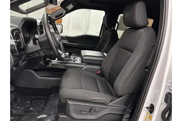 $39450 : Ford F-150 2023 4x4 XLT 4dr image 3