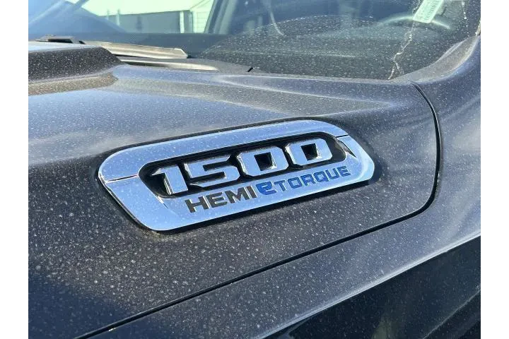 $38797 : Ram 1500 2024 4x4 Laramie 4d image 8