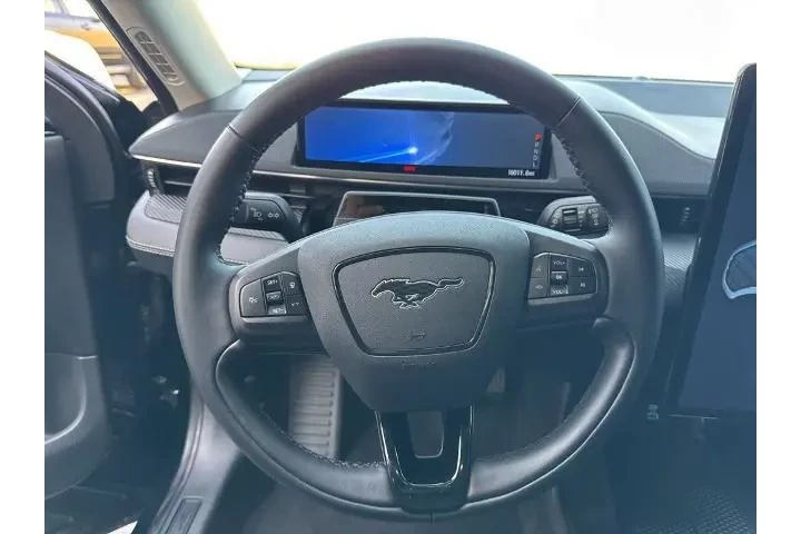 $26500 : Ford Mustang Mach-E 2024 Sel image 9