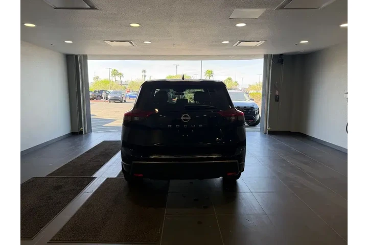 $25984 : Nissan Rogue 2024 SV 4dr Cro image 6