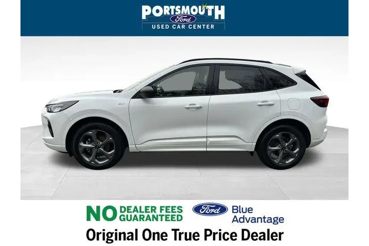 $21995 : Ford Escape 2023 AWD ST-Line image 2