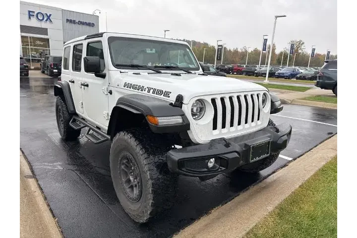 $36757 : Jeep Wrangler Unlimited 2022 image 4