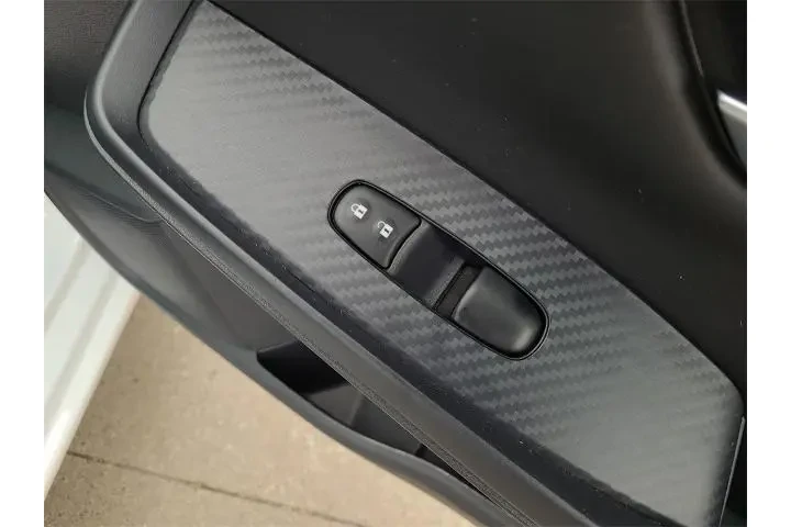 $17761 : Nissan Sentra 2025 SV 4dr Se image 9