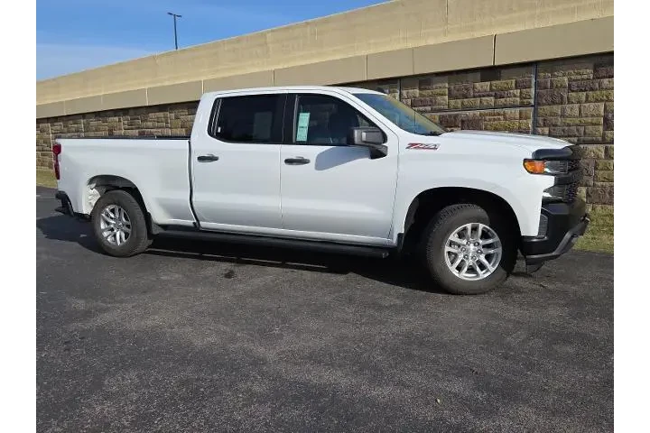 $23247 : Chevrolet Silverado 1500 202 image 1