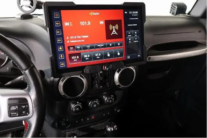 $30135 : Jeep Wrangler Unlimited 2017 image 5