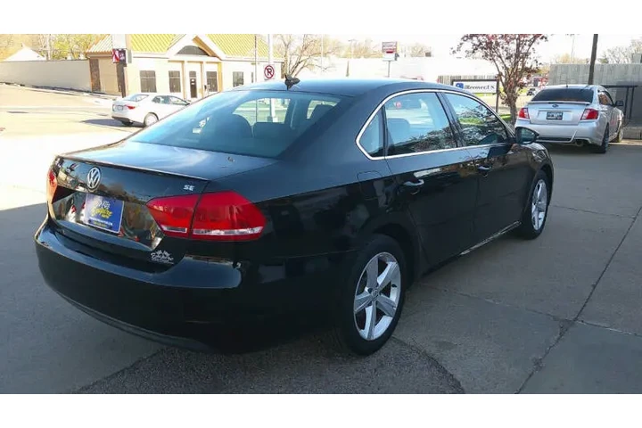 $8999 : 2012 Passat SE image 7