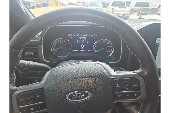 $35194 : Ford F-150 2023 4x2 XLT 4dr image 2