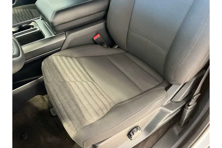 $28777 : Ford F-150 2021 4x4 XLT 4dr image 10