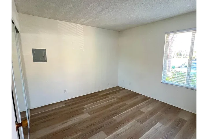 $2795 : Apartment For Rent image 5